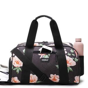 Vooray small duffel/gym bag black floral